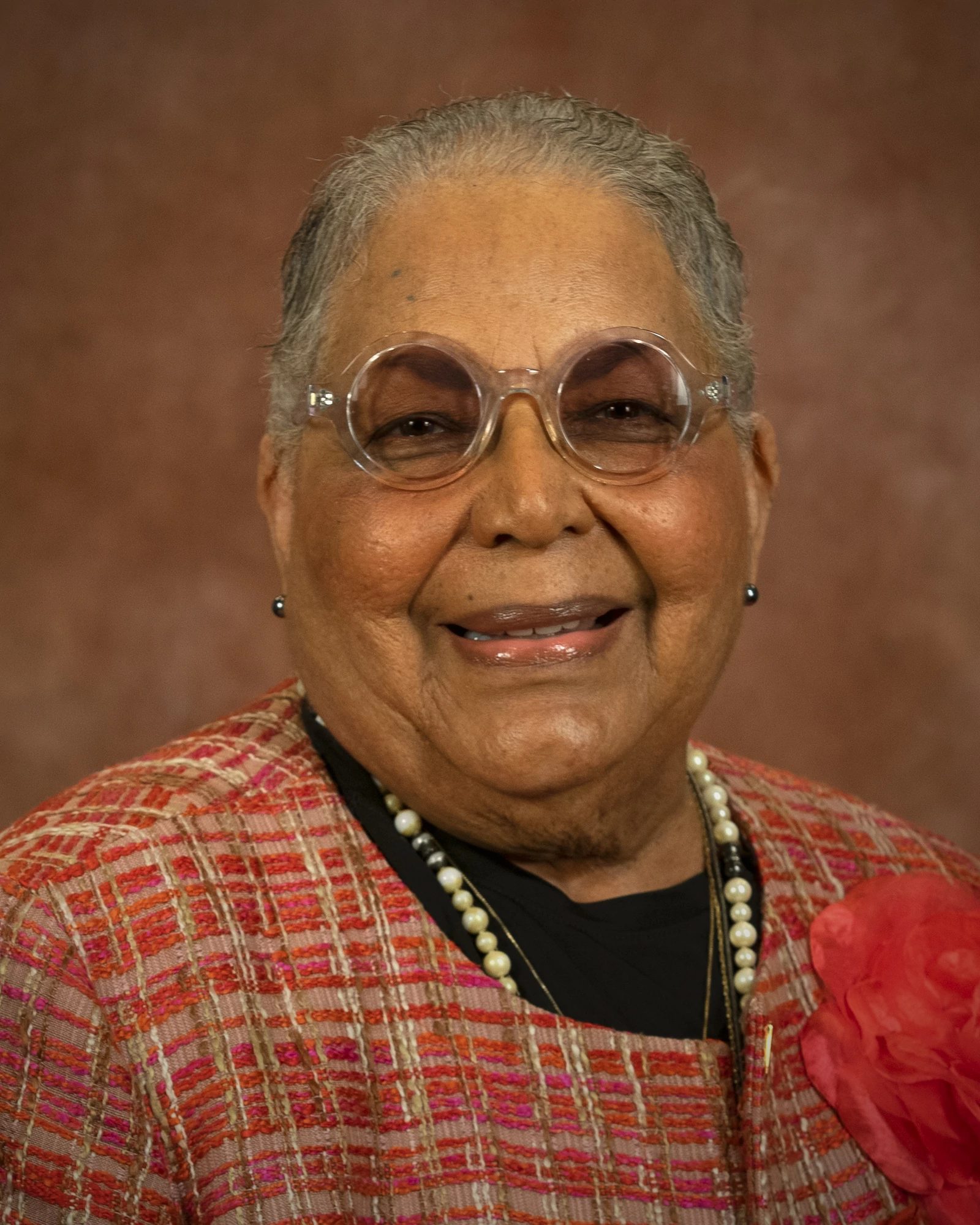 Headshot photo of District 2 Commissioner Vilma D. Leake